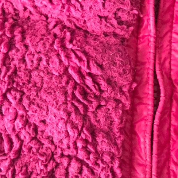 Patagonia Zip-Up - Picture 6 of 6